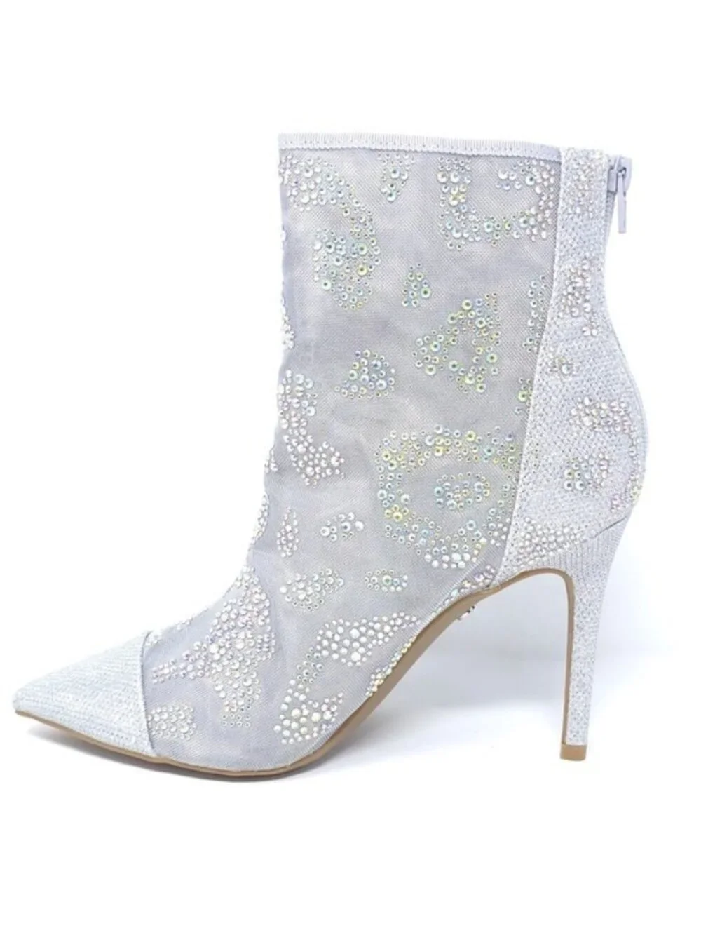 Thalia Sodi brand new